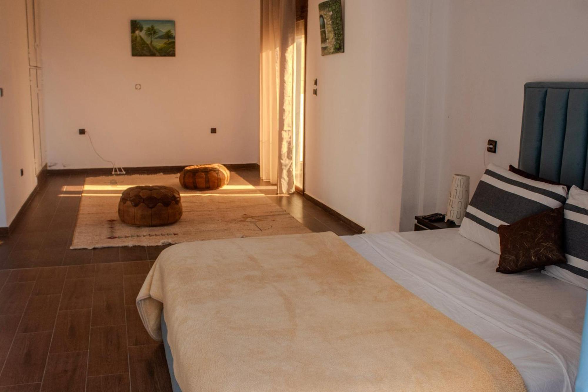 Bed and Breakfast Seaside House Эмуан Экстерьер фото